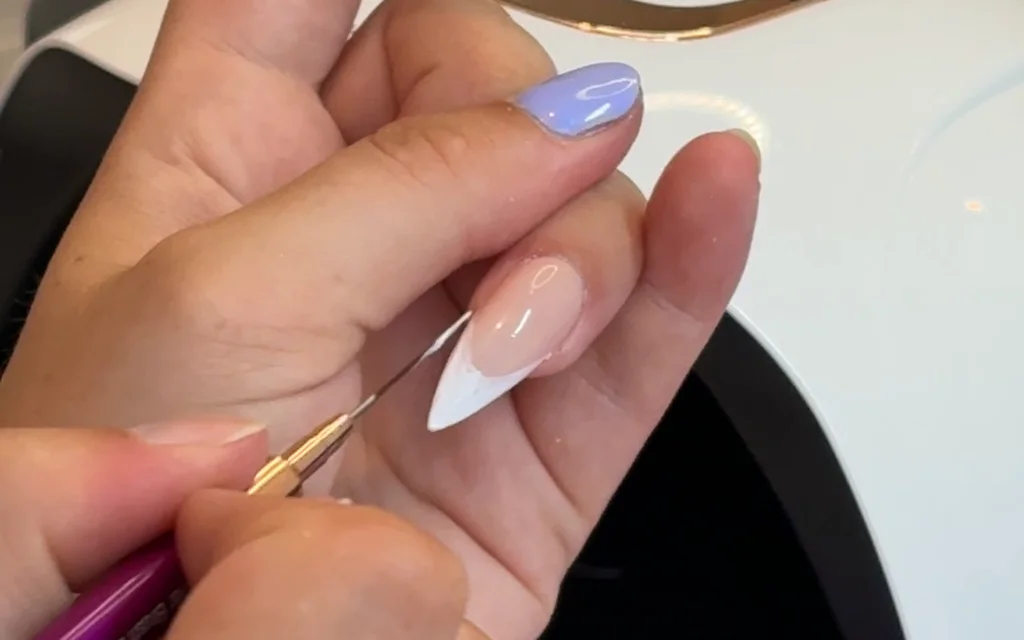 Nail art réalisé en formation Nail art by LNail's à Lyon