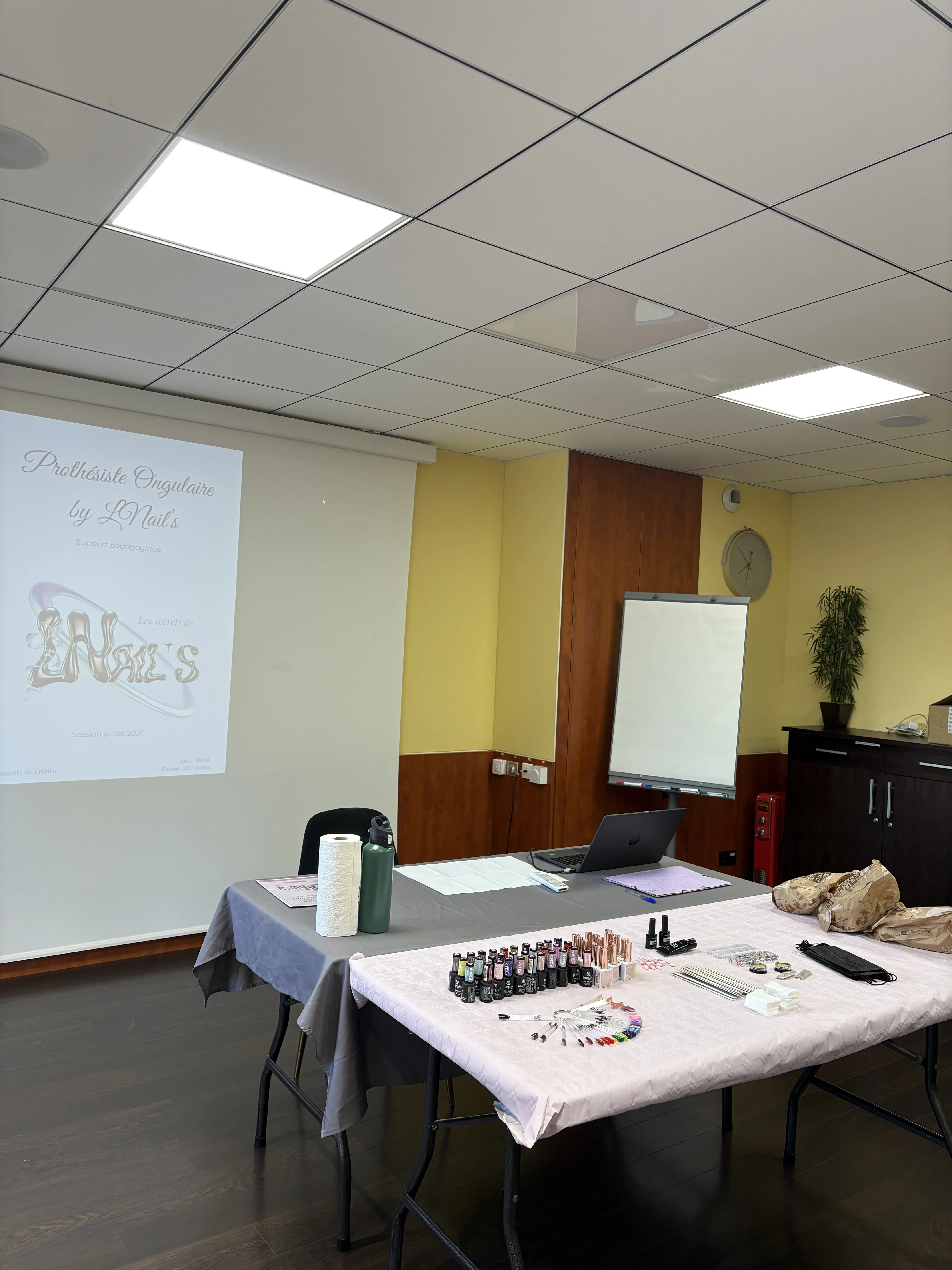 Salle de formation où se déroule la formation Nail Art à Brest