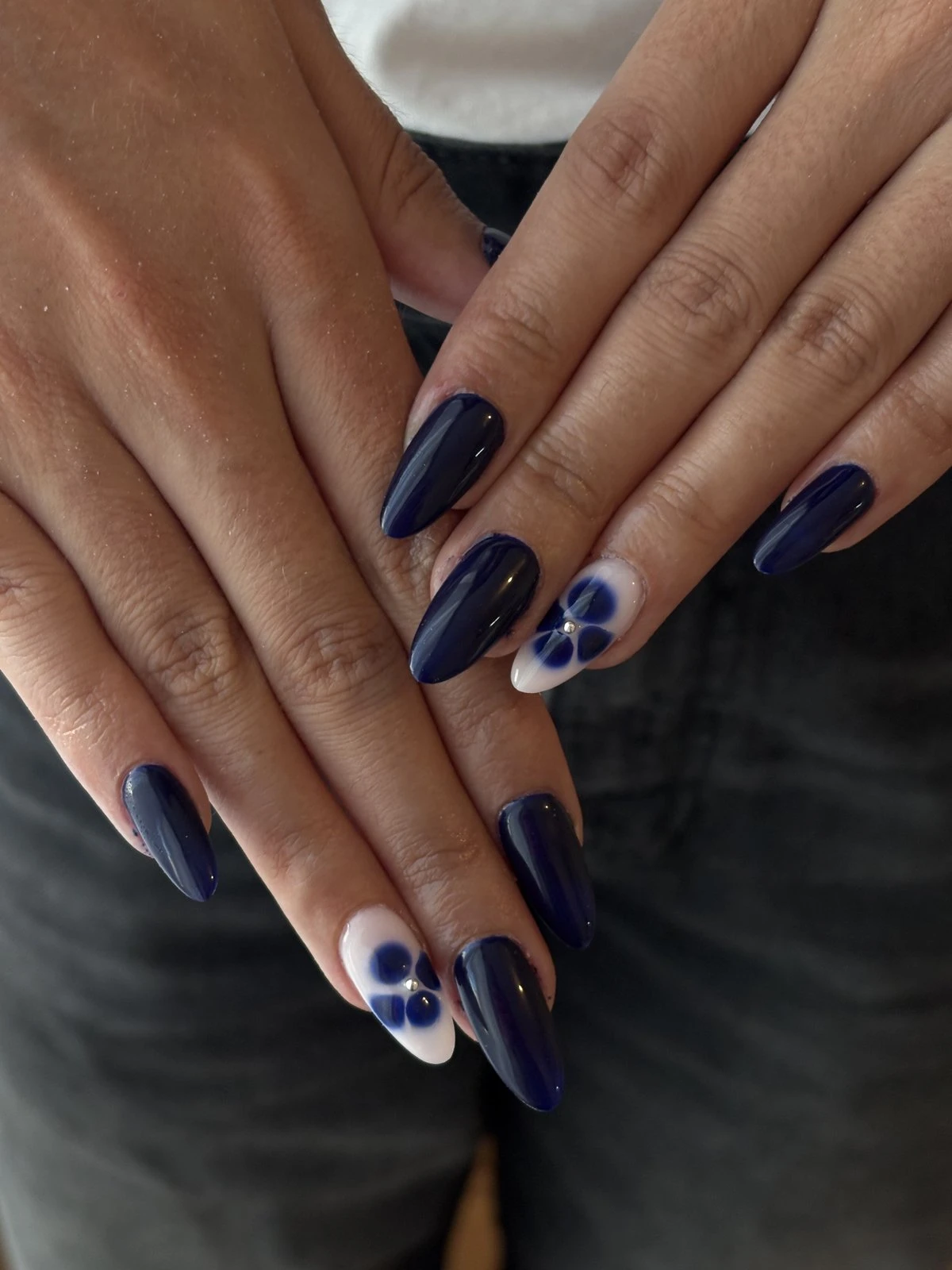 Blooming Gel, explosion florale sous gel en formation nail art à Brest